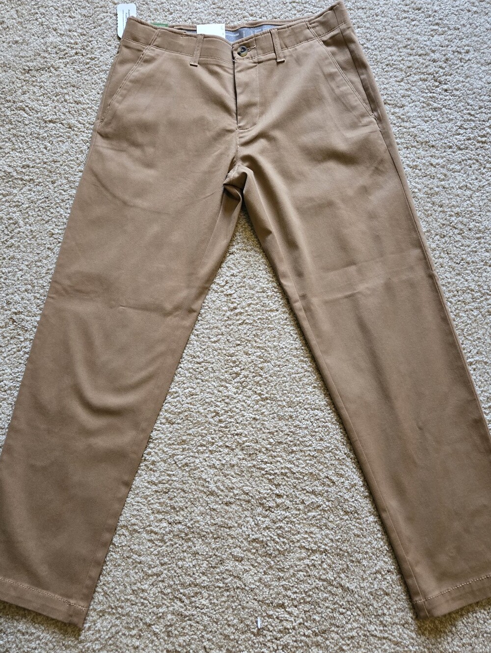 Haggar Men's 32x30 Chino Pants in Khaki Brown NWT
